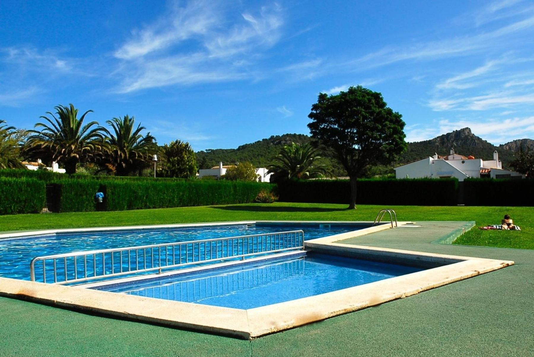 Les Acacies 10 Villa L'Estartit Exterior photo